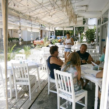 Family Hotel White House Pomorie Eksteriør billede