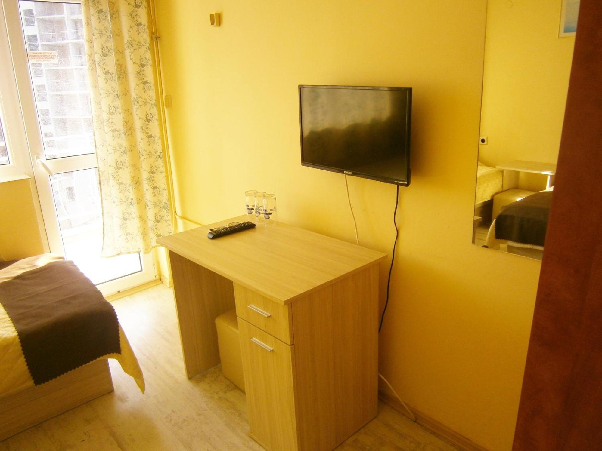 Family Hotel White House Pomorie Eksteriør billede